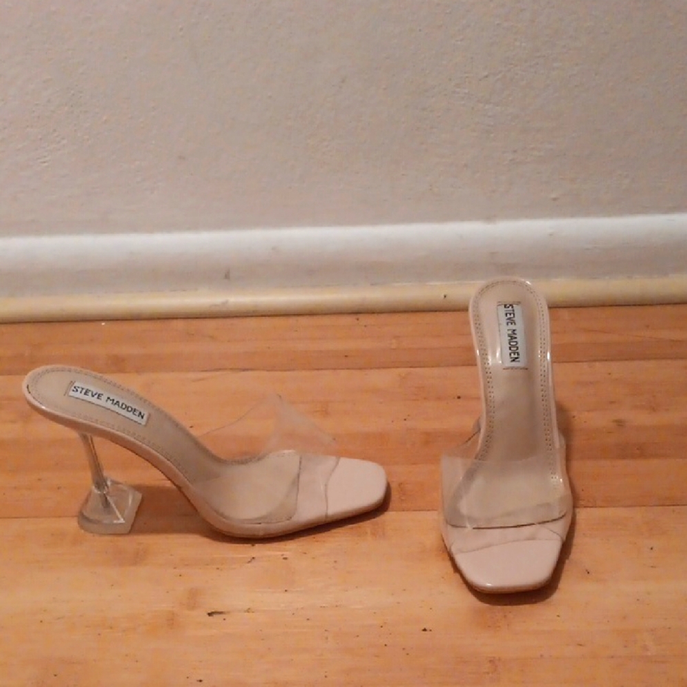 Steve Madden Cyrus Heels